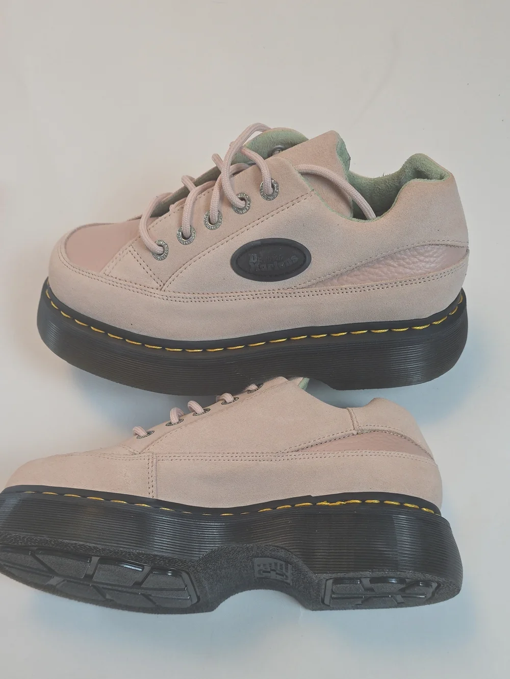 Brand New Dr. Martens Buzz 5i platform shoes in powder pink, Various Sizes